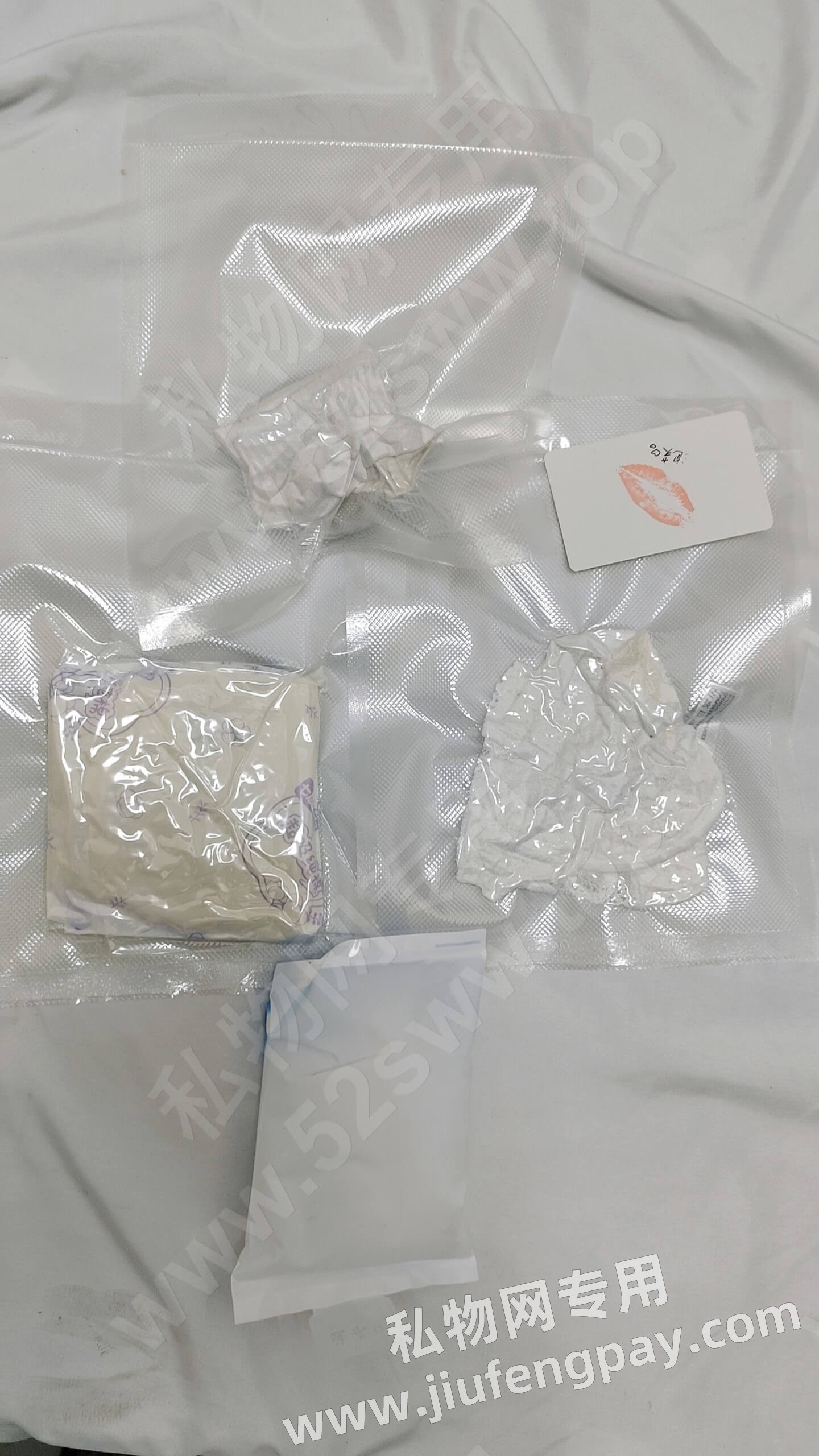 CD4E9E924E9B96CF828B99C03D3790CC.jpg