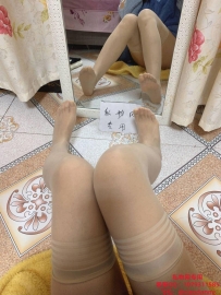 萱萱过膝肉丝